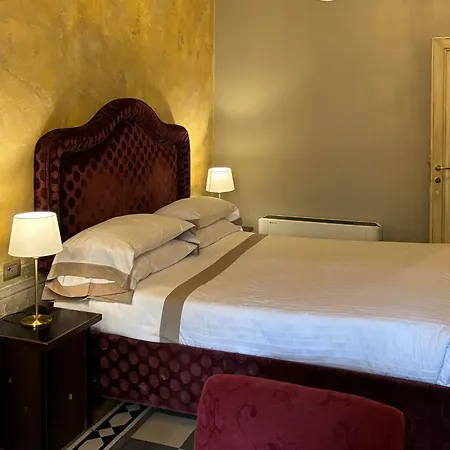 Apartahotel Numa Palazzo San Niccolo 4*