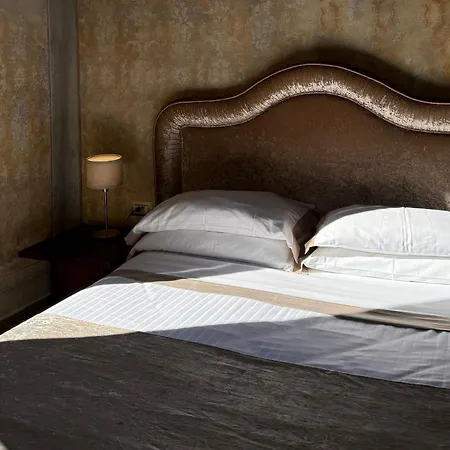 Apartahotel Numa Palazzo San Niccolo 4*