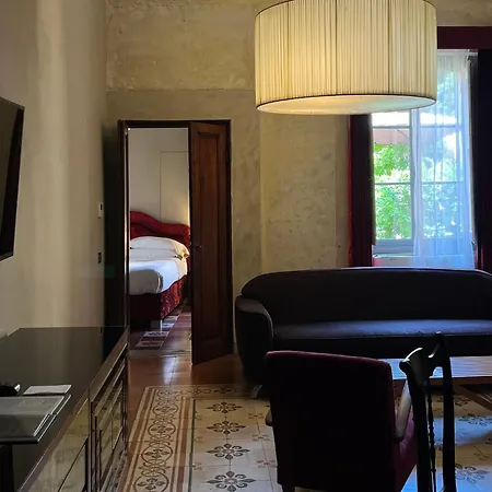 Palazzo San Niccolò 4*