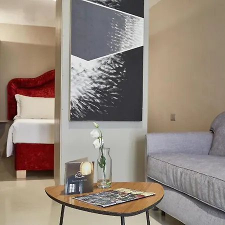 Aparthotel Numa Palazzo San Niccolo Florence